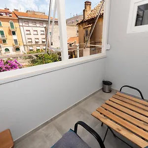 Apartamento Laghanini